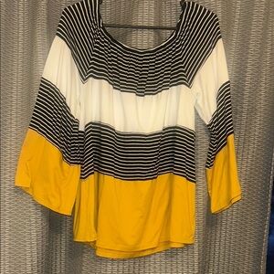 Entro Black and White 3/4 Sleeve Boxy Blouse